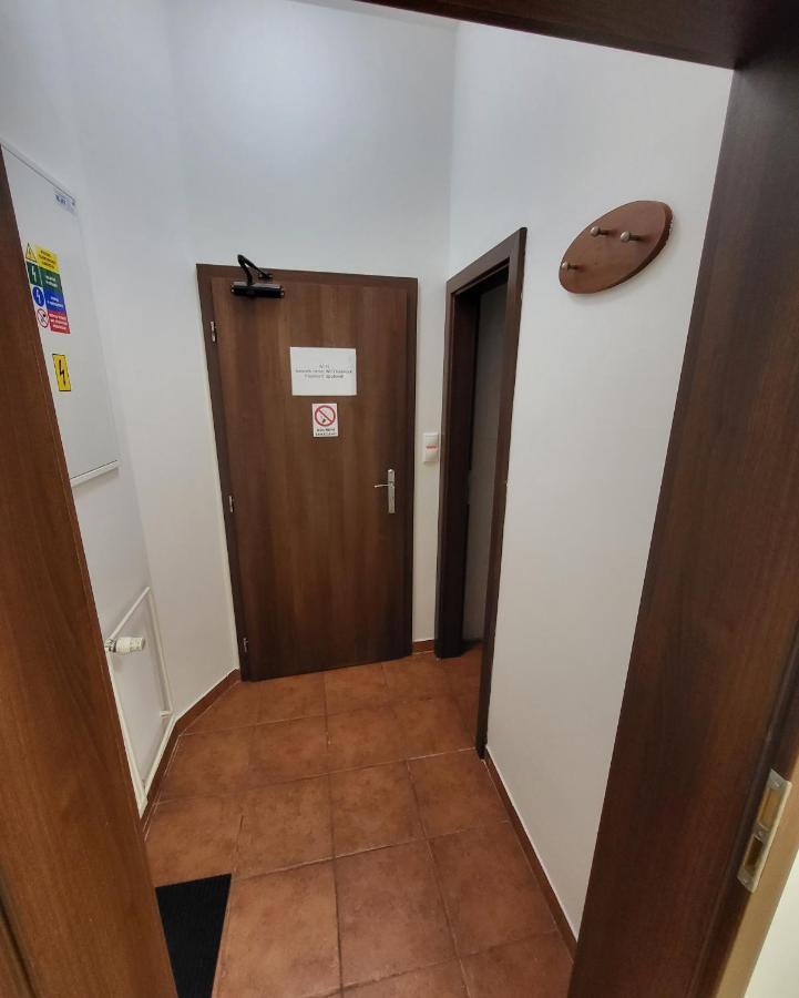 Excellent Apartments In Spa City Center 5 Min Walk From The Colonnade Karlovy Vary Exterior foto