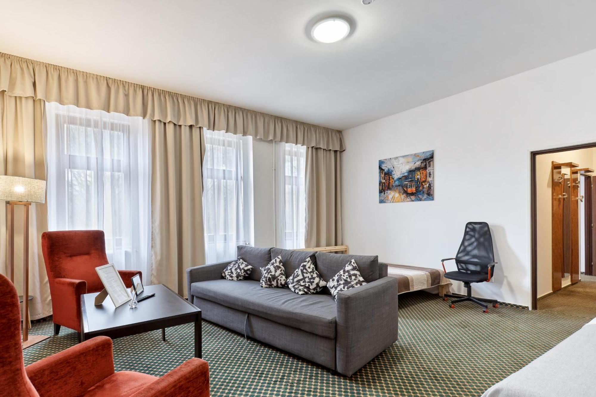 Excellent Apartments In Spa City Center 5 Min Walk From The Colonnade Karlovy Vary Exterior foto