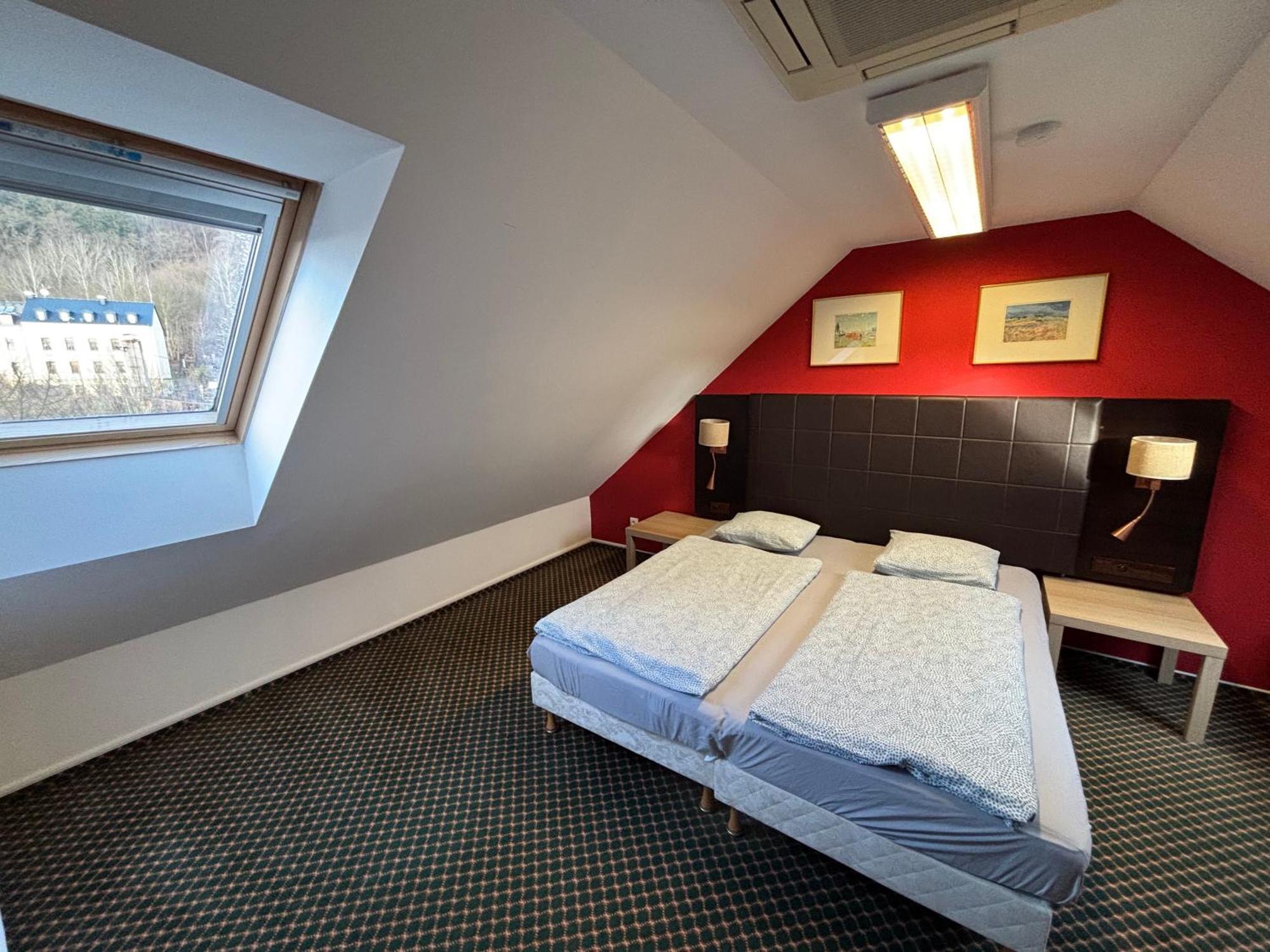Excellent Apartments In Spa City Center 5 Min Walk From The Colonnade Karlovy Vary Exterior foto